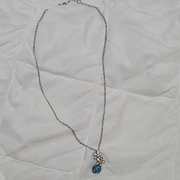 Silver necklace with blue cubic zirconia - Picture 2 of 3